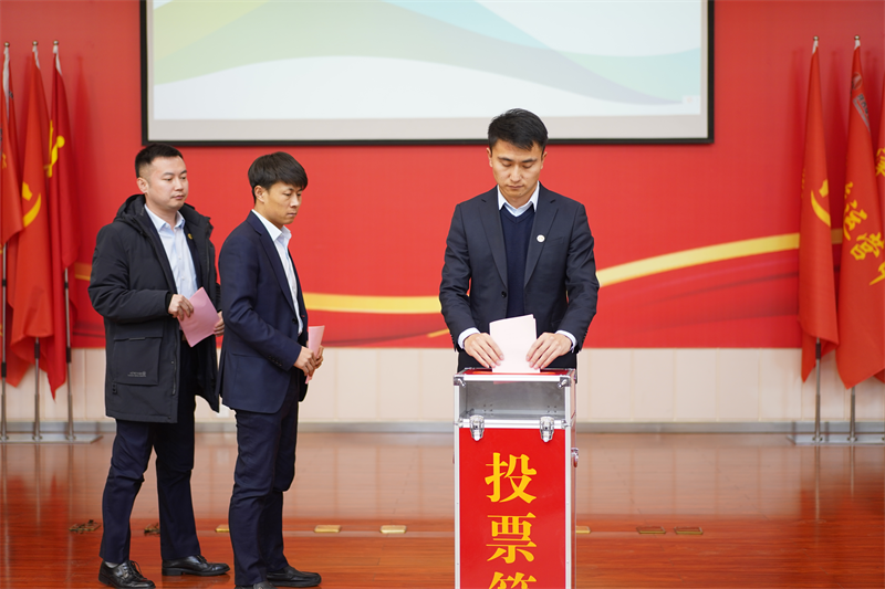 图片2.png 图片2.png